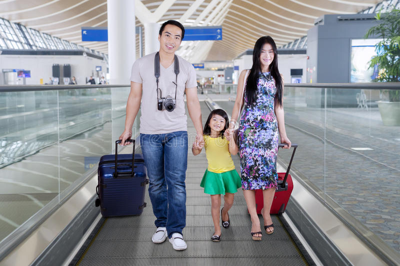 5 Advantages of Staying Near an Airport